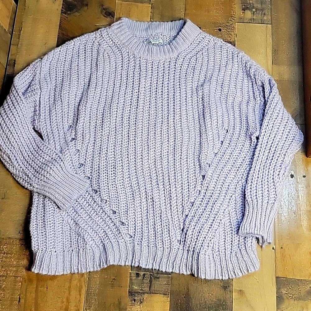 American eagle sweater